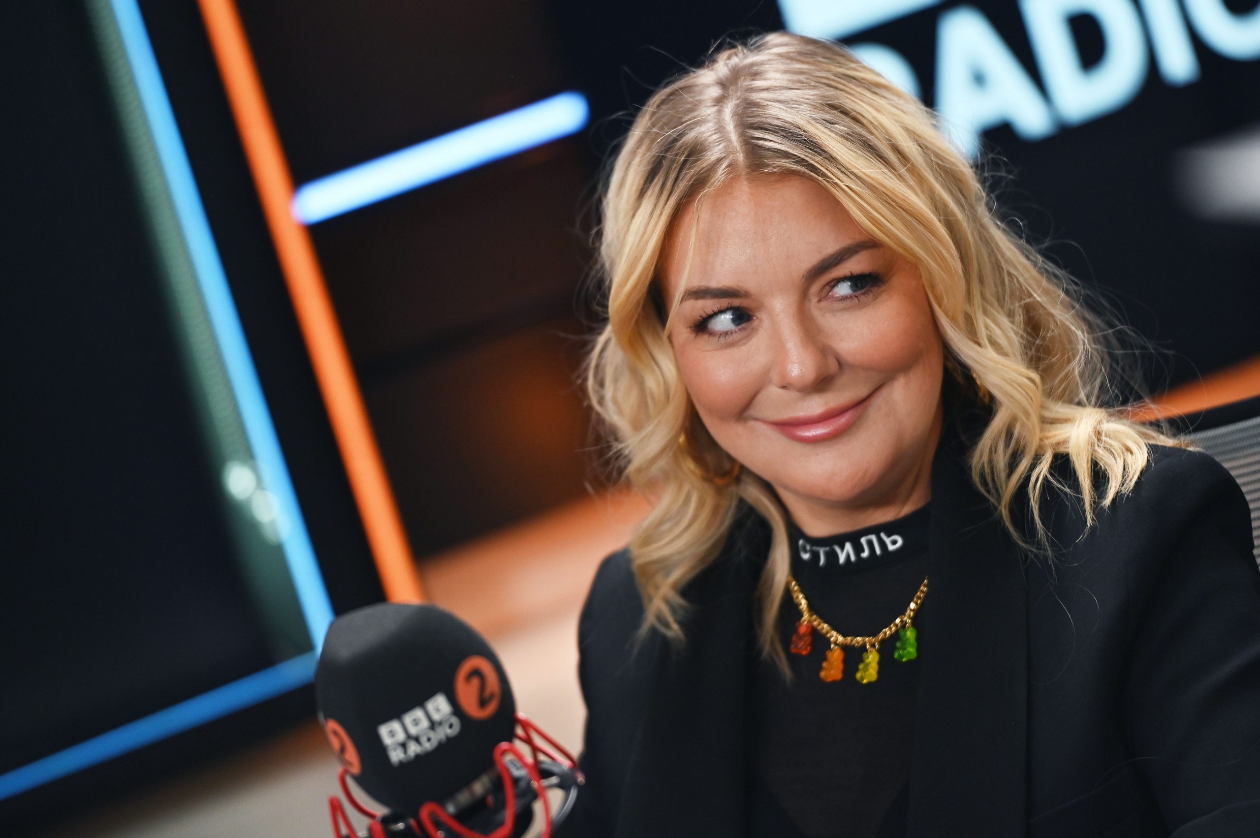 18 September 2025: Sheridan Smith, Dylan Llewellyn & Elton’s golden kneecaps 18 September 2025: Sheridan Smith, Dylan Llewellyn & Elton’s golden kneecaps